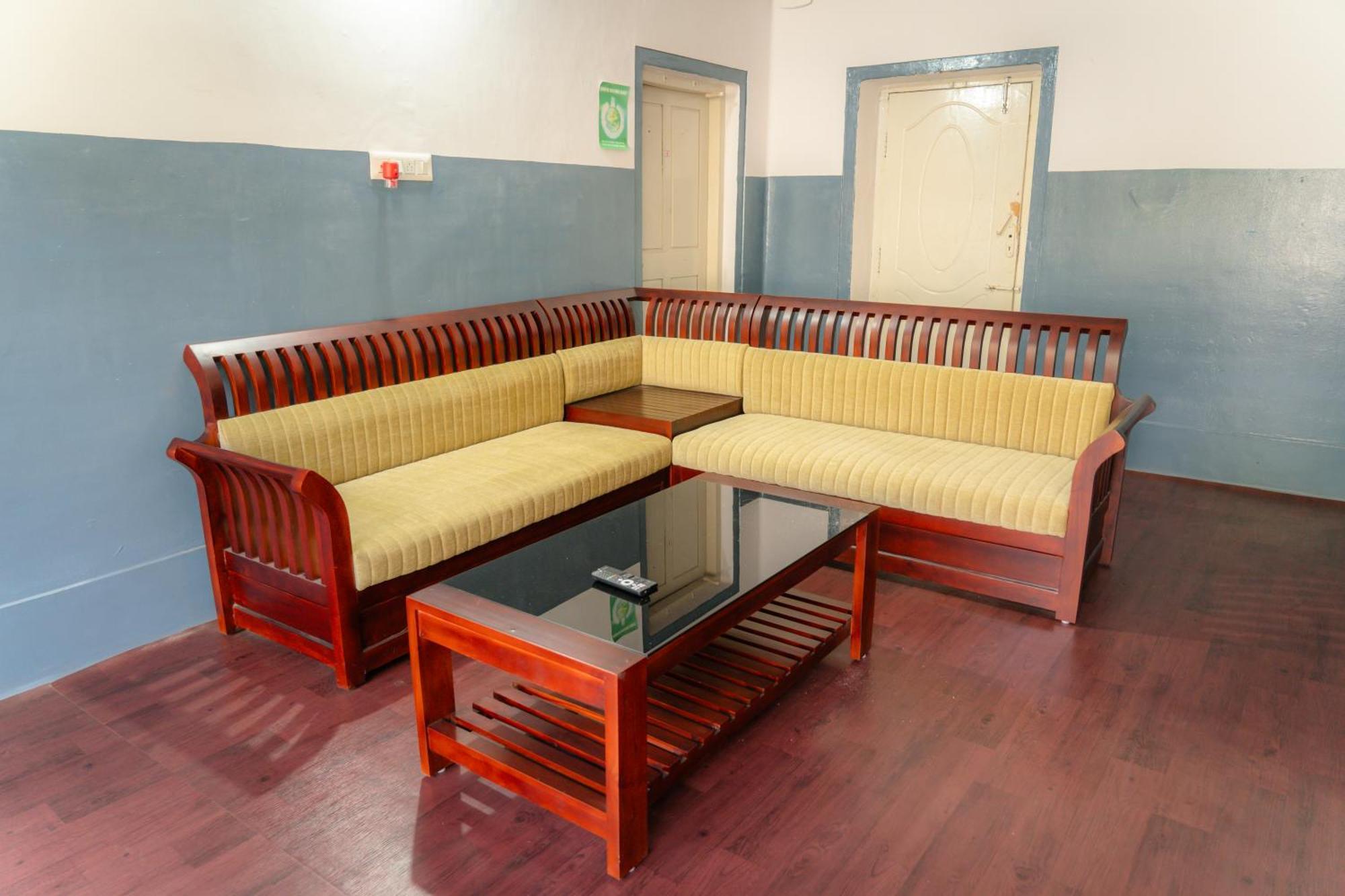 Leo Vishroam Hostel Mysore Bagian luar foto